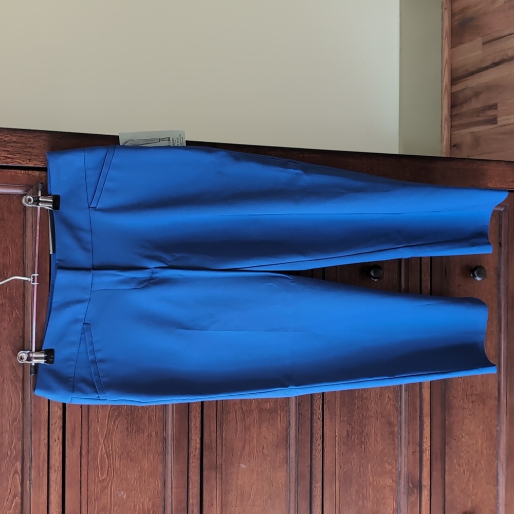 Apt. 9 Capri pants